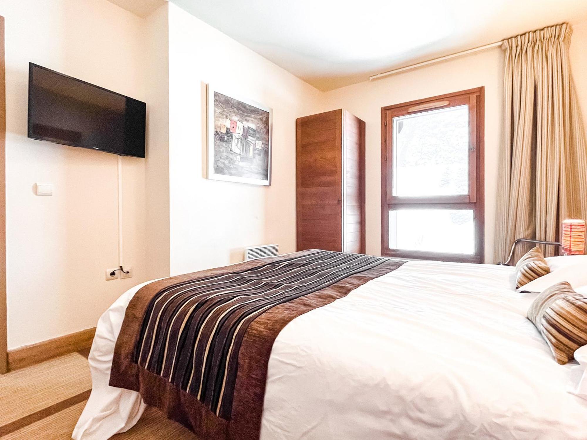 Large One-Bedroom Apartment, Wheelchair Adapted, Les Terrasses D'Eos Flaine Exterior photo