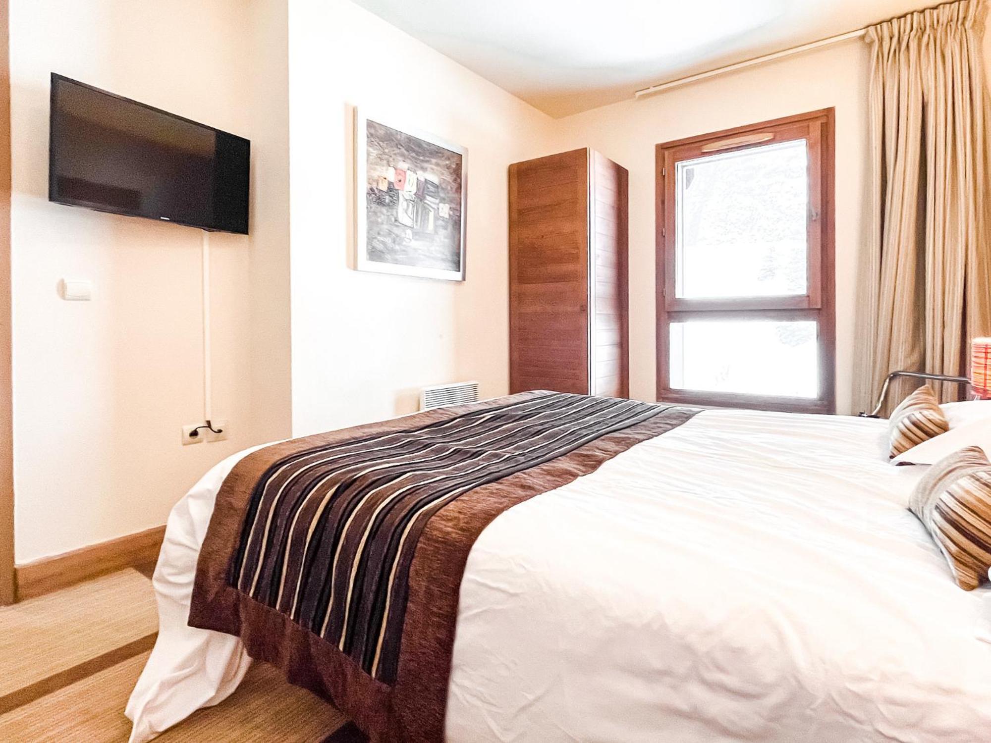 Large One-Bedroom Apartment, Wheelchair Adapted, Les Terrasses D'Eos Flaine Exterior photo